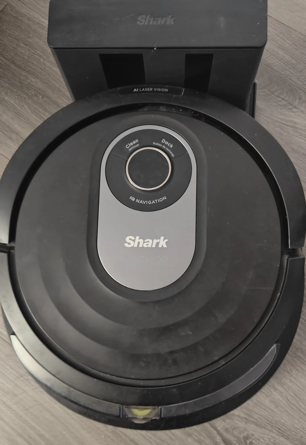 Shark AI VACMOP Robot Vacuum - photo 3
