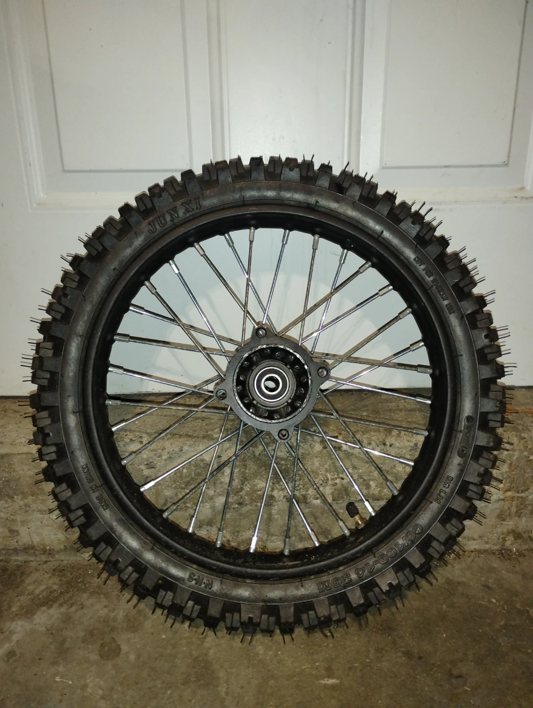 Front wheel dirt bike tire - photo 2
