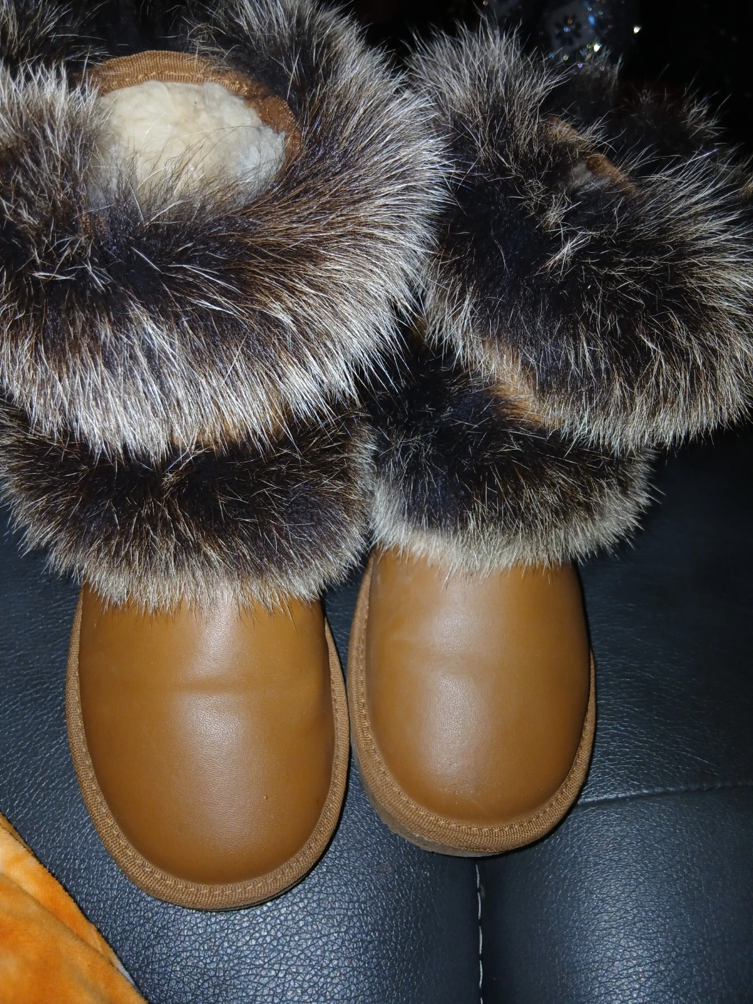 Mukluks Brown Leather Fur Boots - photo 2
