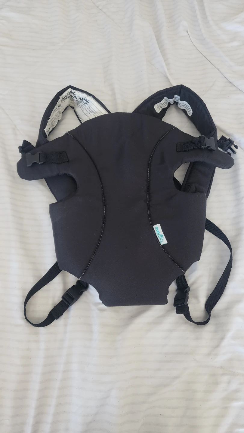 Evenflo Baby Carrier