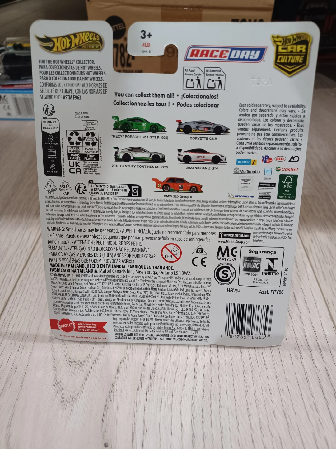 Hot Wheels Premium Car Culture BMW 320 Group 5 Race Day - photo 4