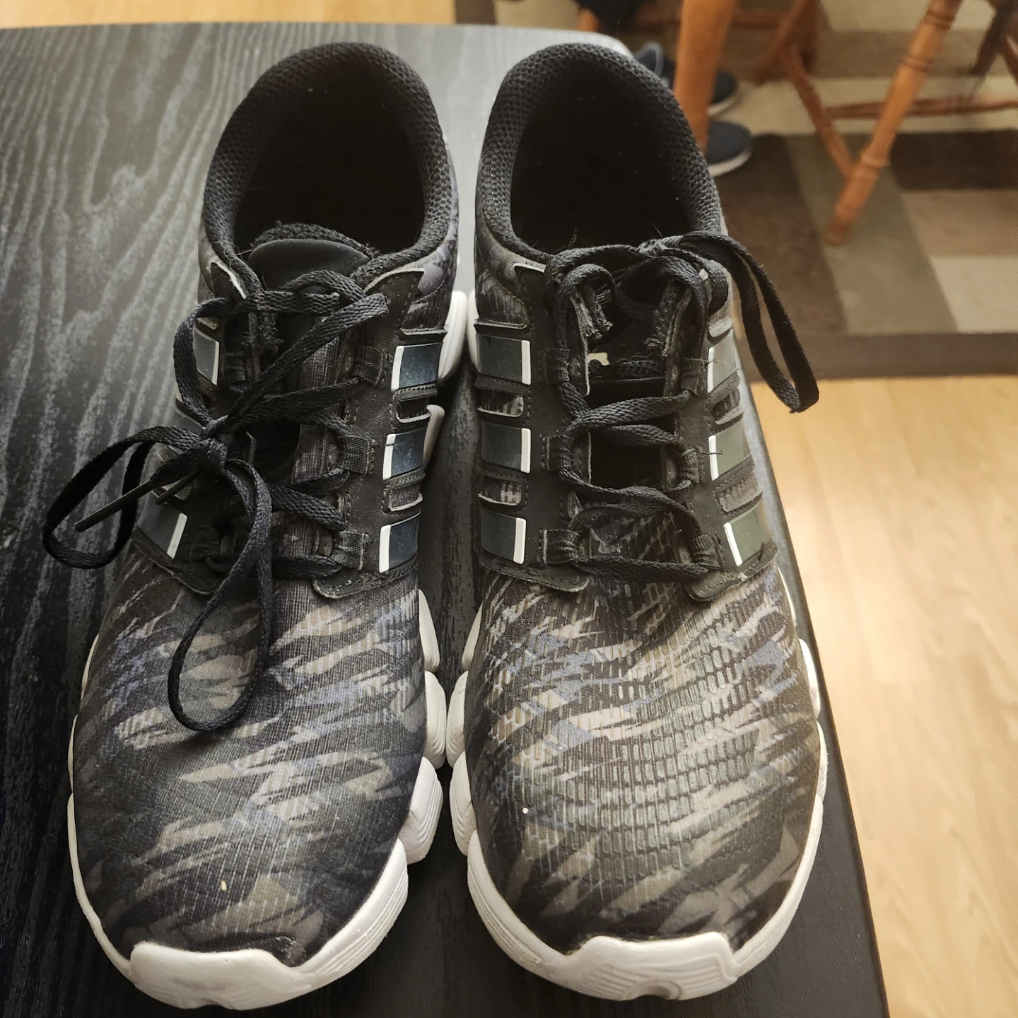 Used Adidas G97575 Running Shoes - US 11.5