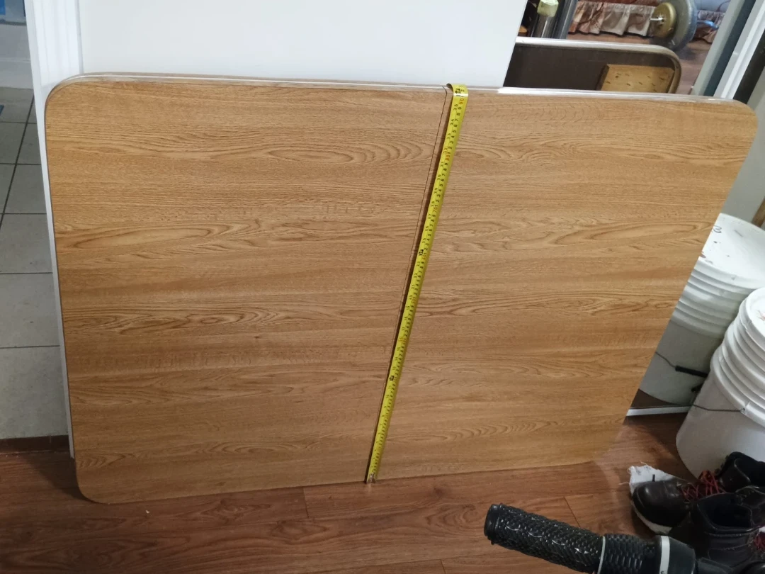 🥕 Free Dining Table - Wood Grain with extension, gold trim