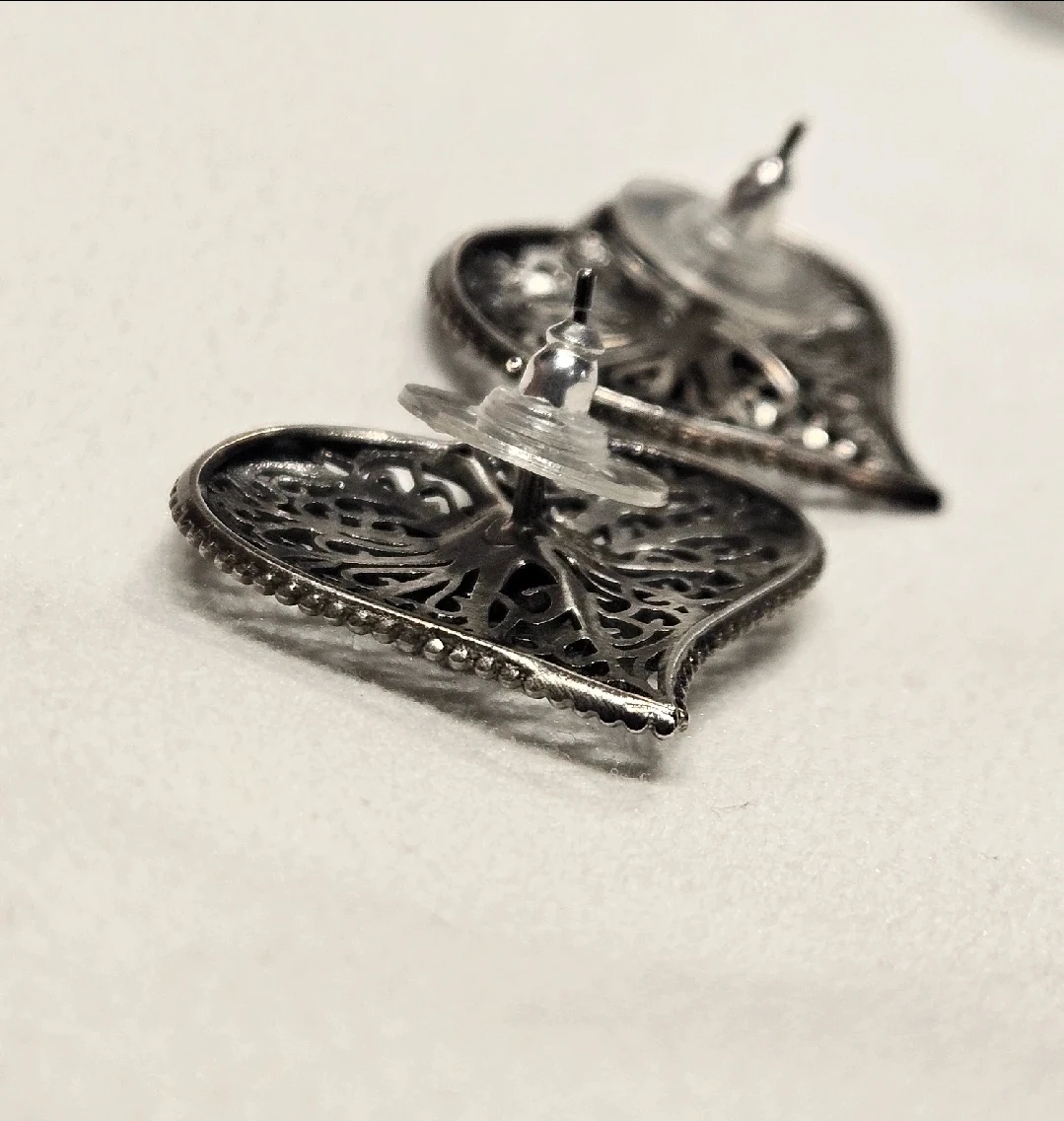 Chanel Heart Earrings - photo 3