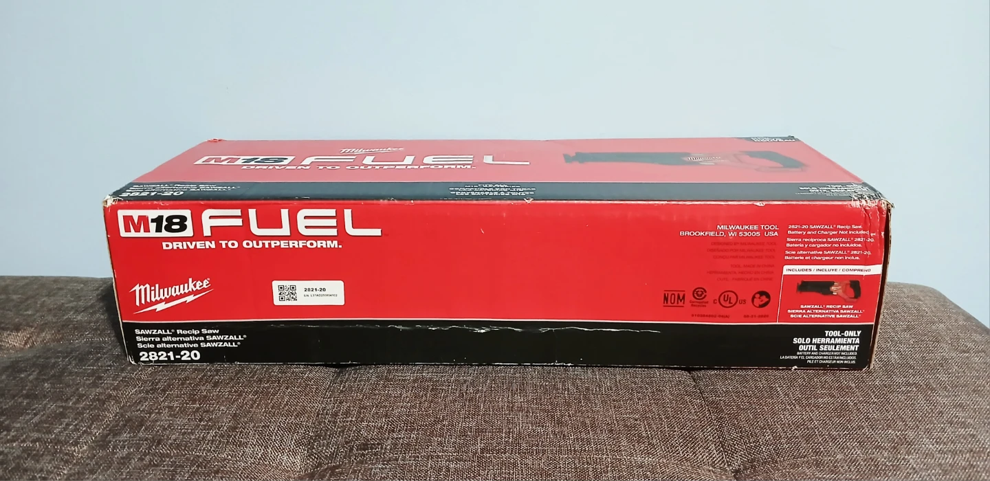 Milwaukee M18 FUEL SAWZALL 2821-20 Recip Saw *NEW* - photo 2