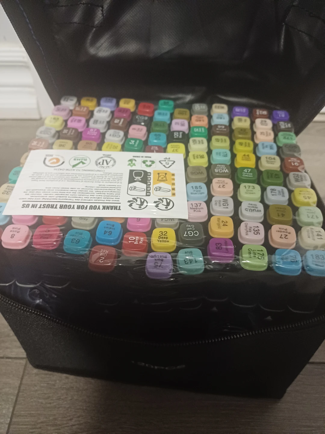 120pcs Colouring Art Markers