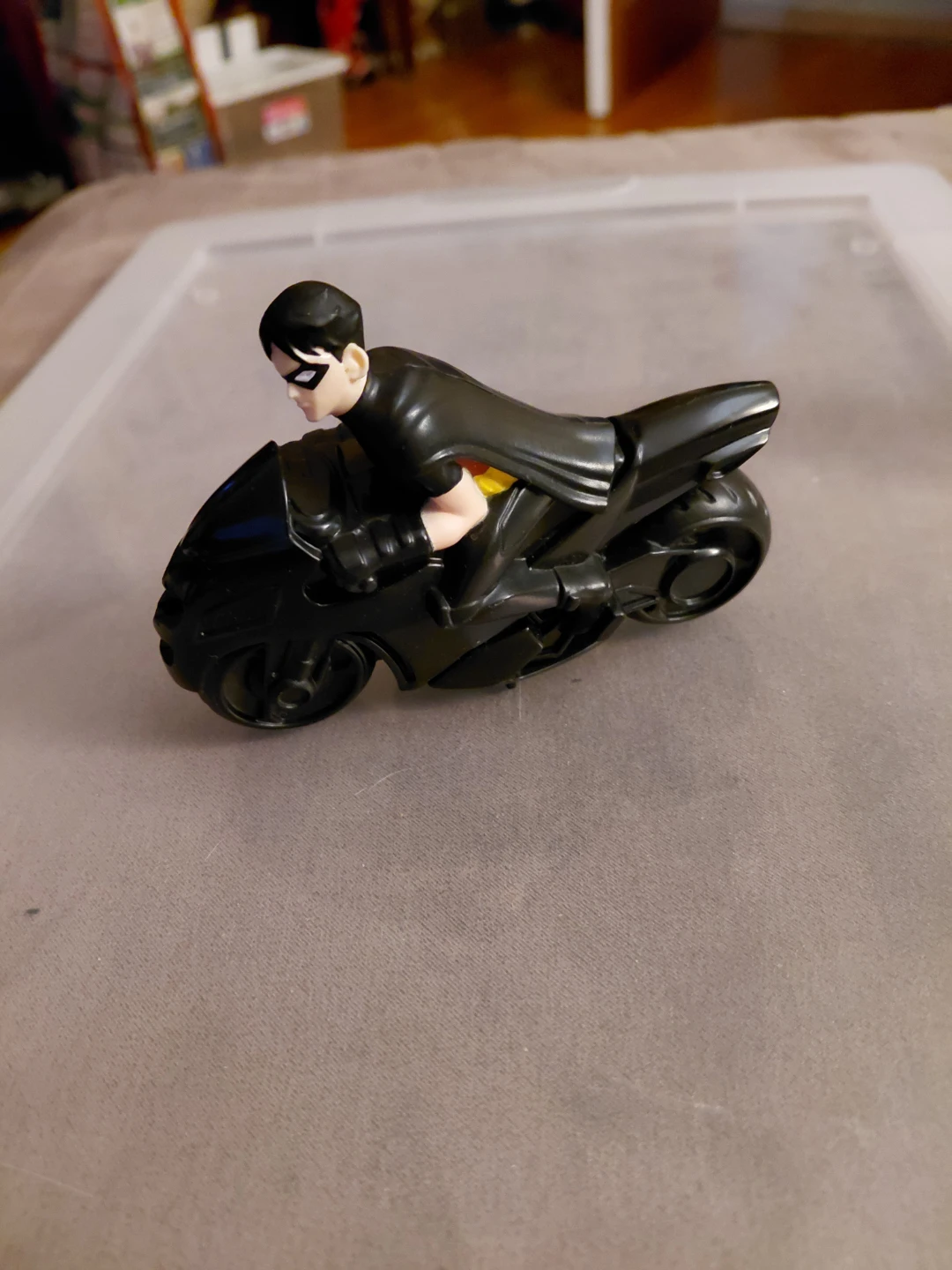 Young Justice - Batman, Flash, Robin - photo 3