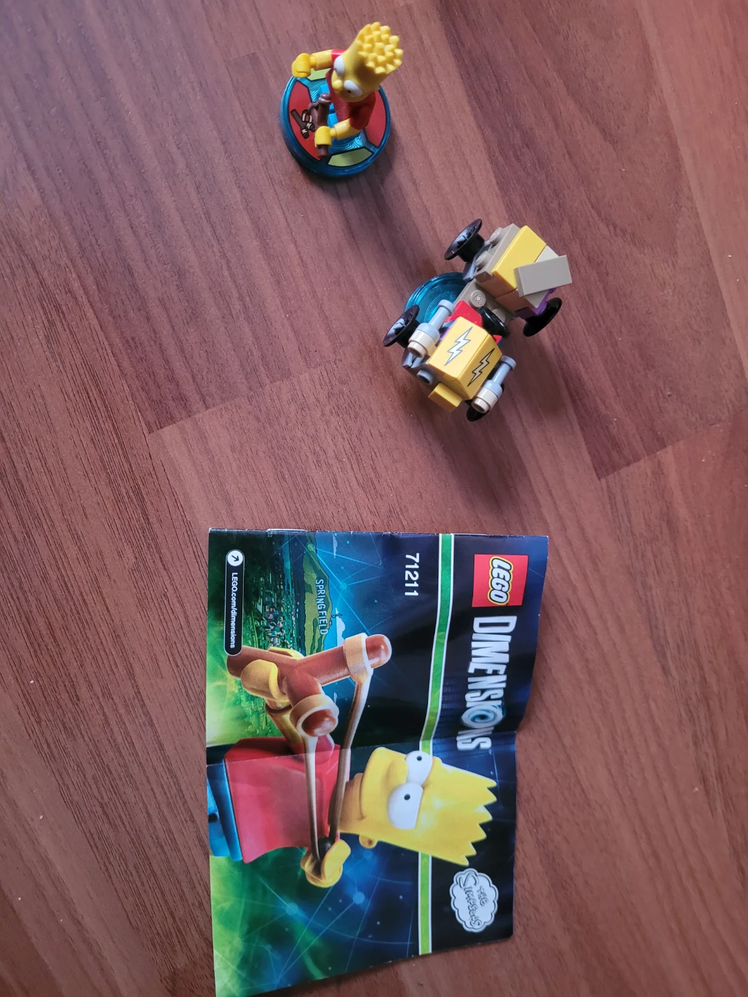 LEGO Dimensions Bart Simpson &  Vehicle Set