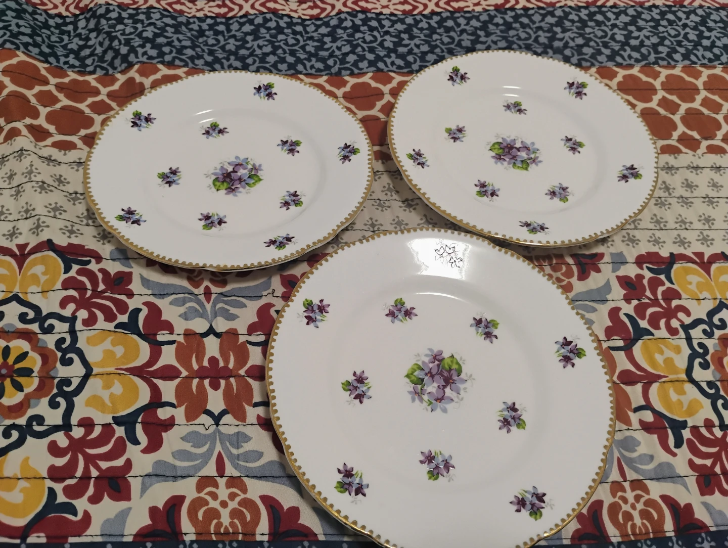 Royal Stafford "Sweet Violets" Bone China Side Plates - photo 3