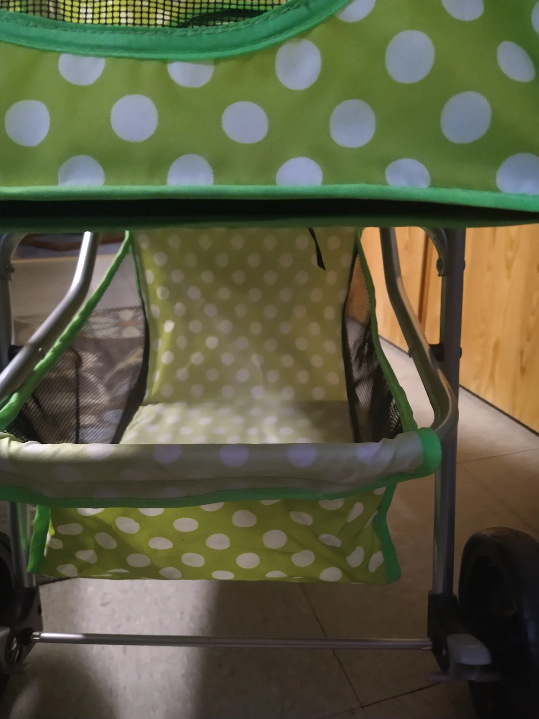 Green & White Polka Dot Pet Stroller