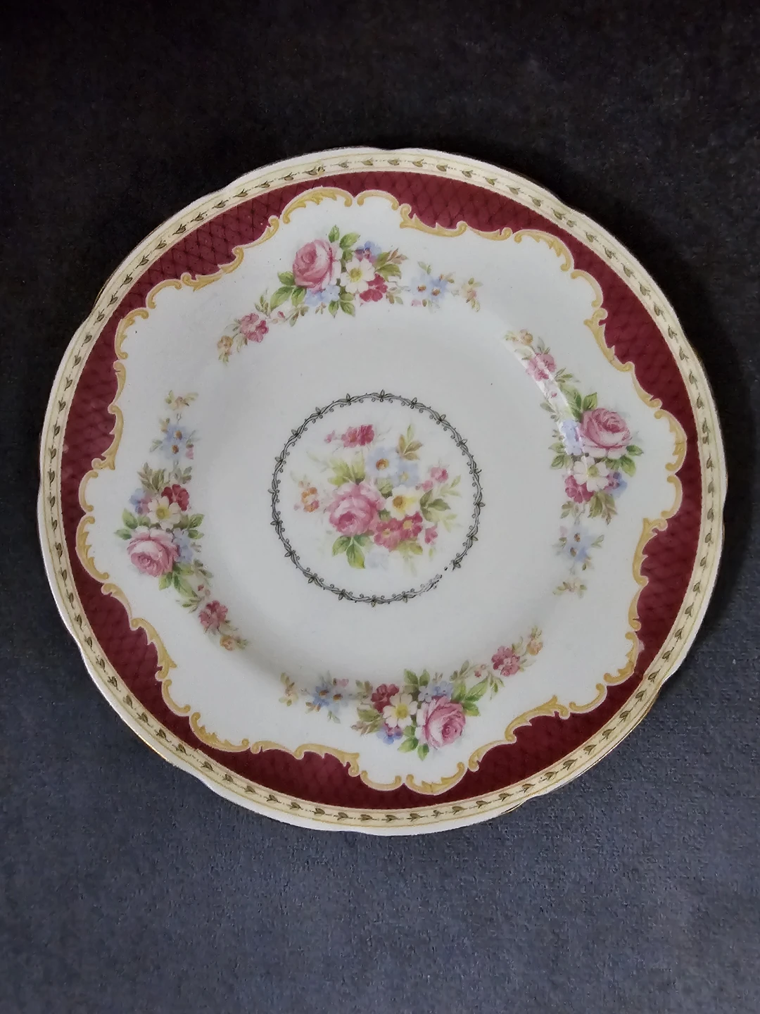 Heathcote Bone China Dinner Plate - Made in England