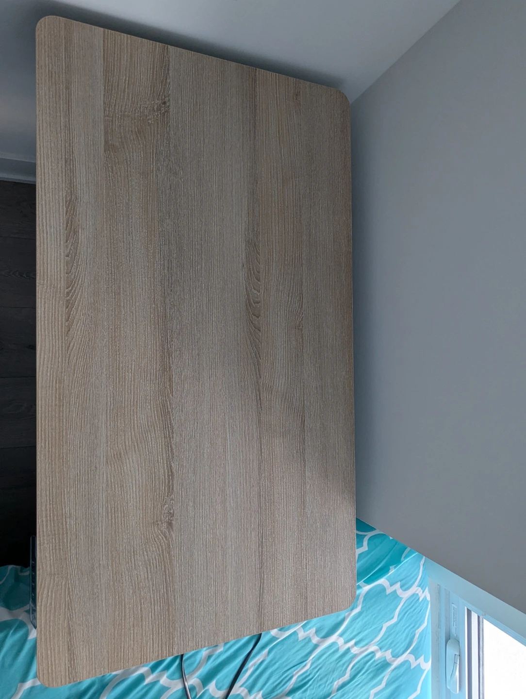 40 inch SHW Adjustable Standing Desk - Wood Grain Top - photo 2