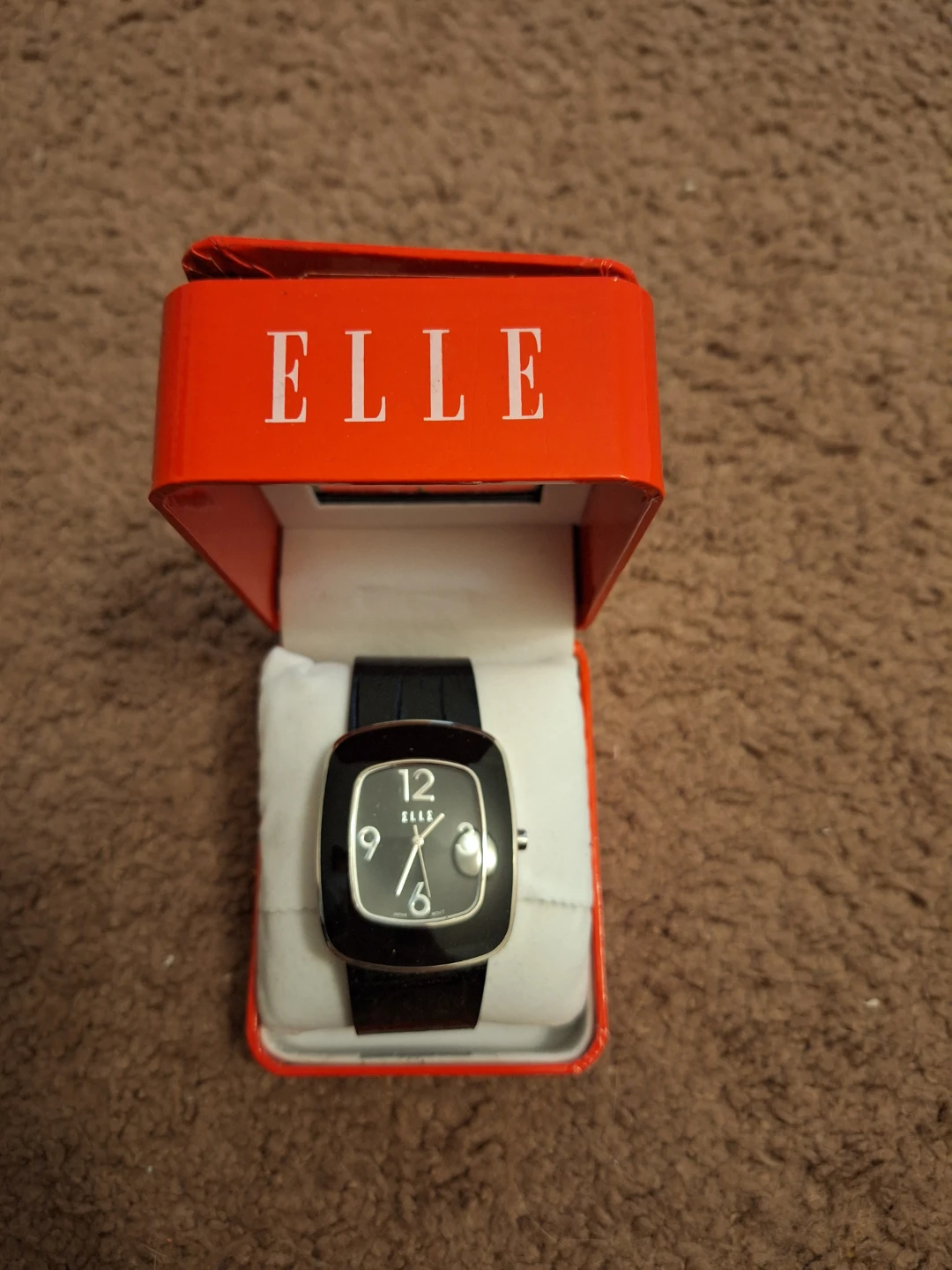 (New) ELLE Black Watch with Box