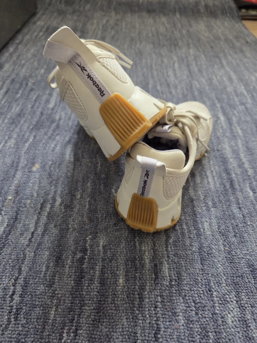 Reebok Zig Dynamica – Size 13 – White/Gum (Like New) - photo 4
