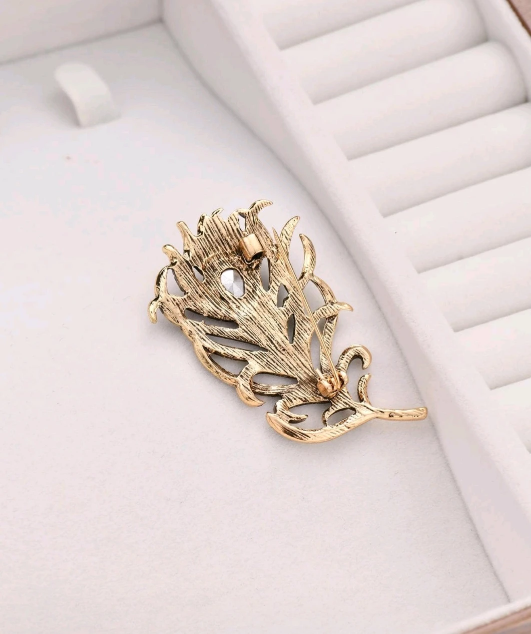 Vintage Gold Feather Brooch with color Rhinestones - photo 4
