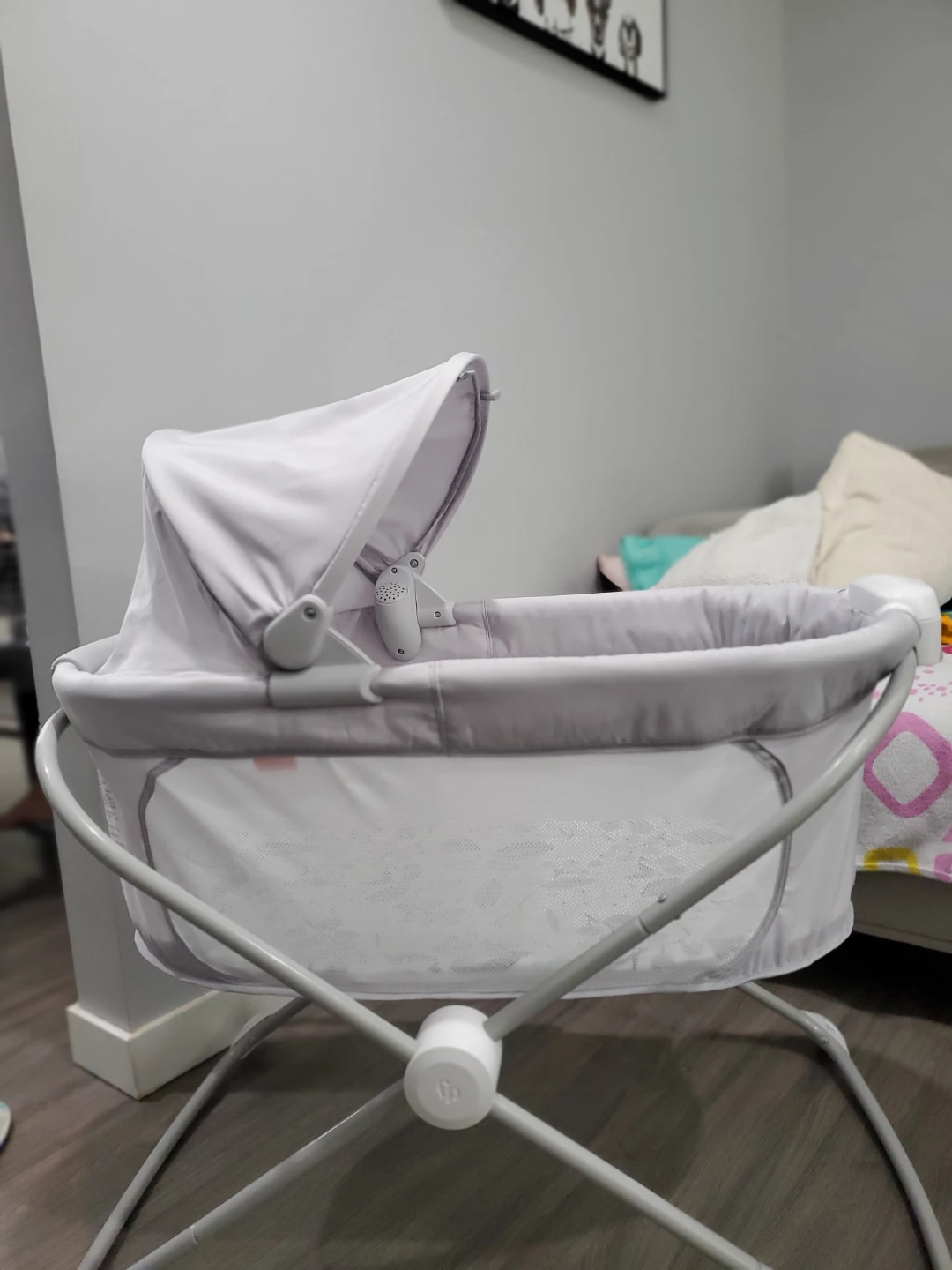 Fisher-Price Soothing Motions Bassinet