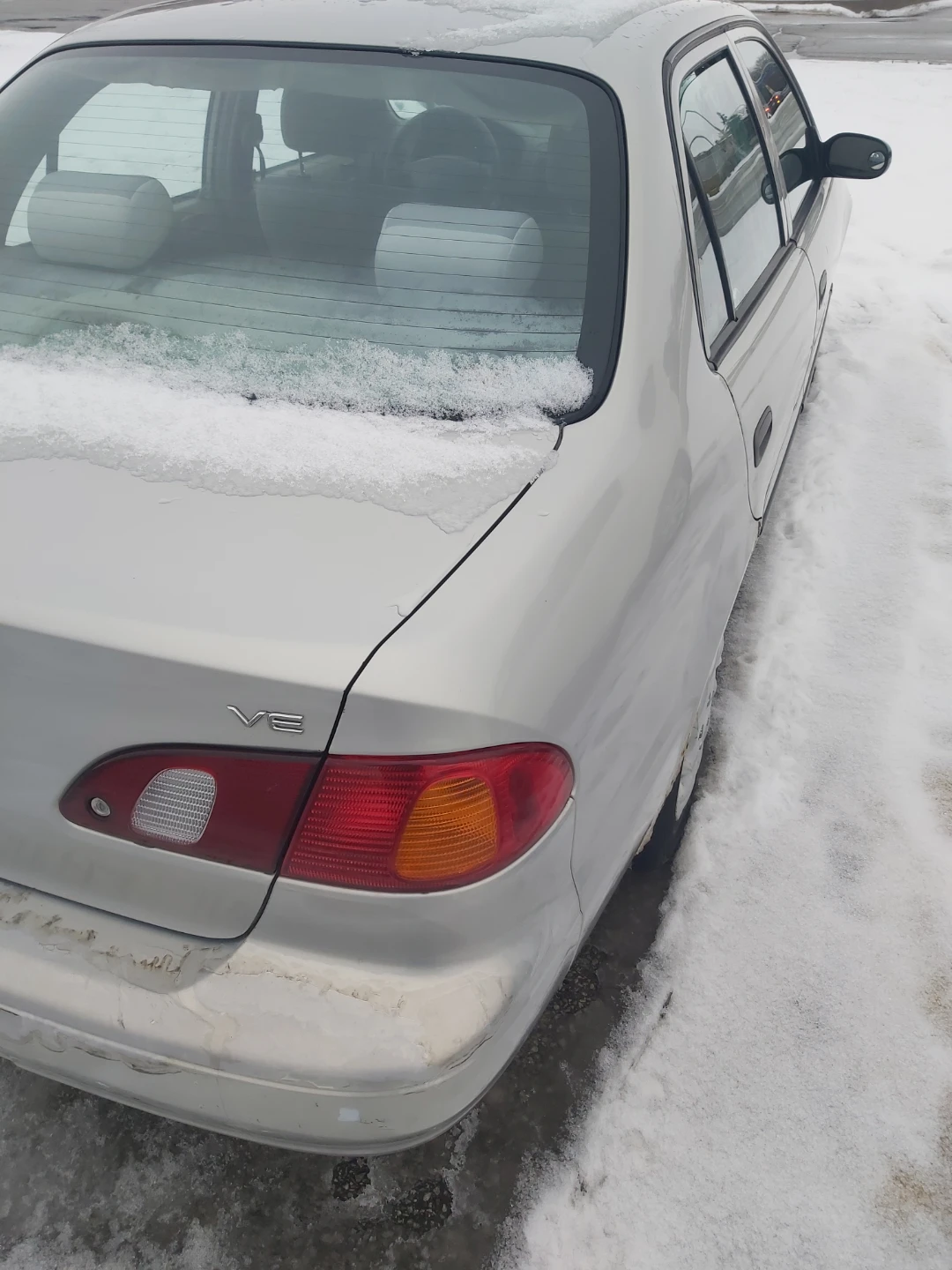 Toyota Corolla Sedan - Silver - photo 5