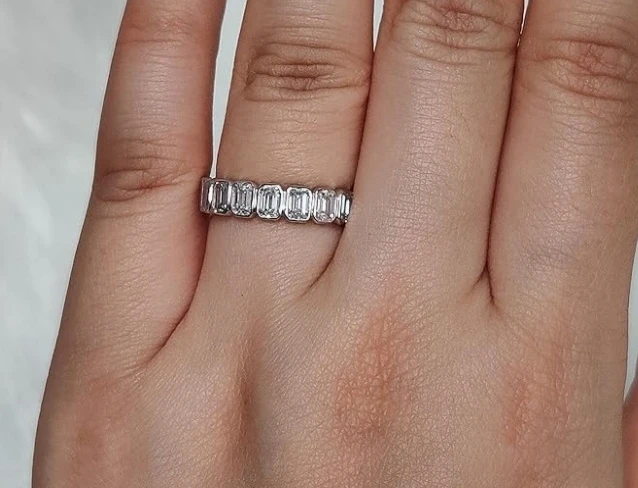 5.67carats Sterling Silver Moissanite Ring, Size 7 - photo 2