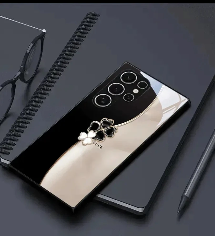 Galaxy s25 Black & Gold Phone Case with Clover - photo 3