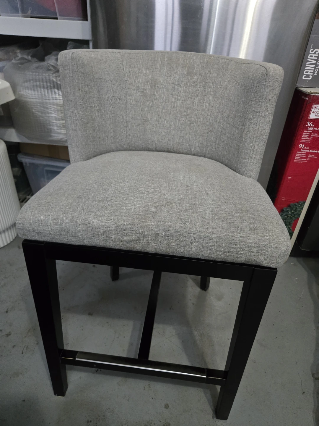 Wooden bar stools (Set of 2)