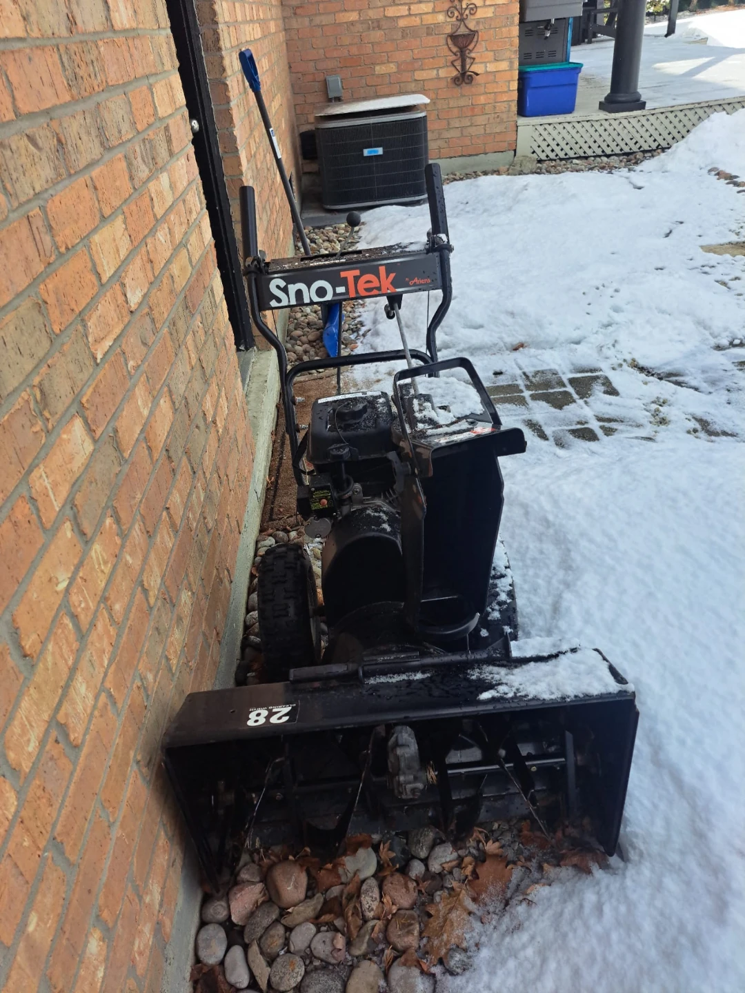 Sno-Tek Ariens 28" Snow Blower