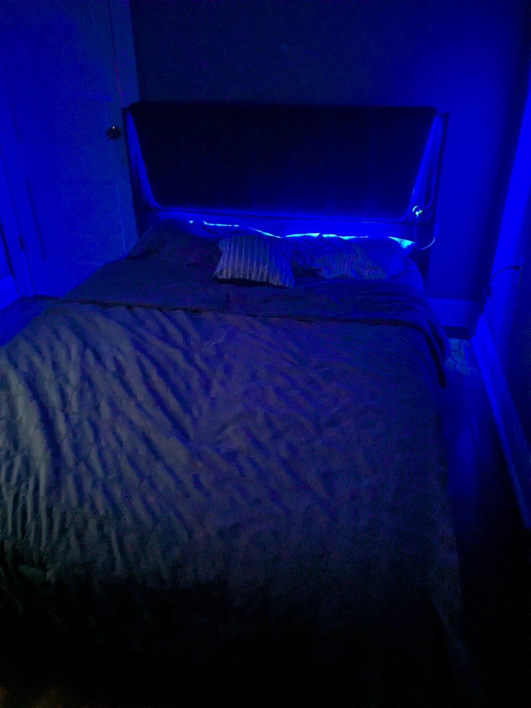 Queen Size Bed Frame with LED Headboard and matress - photo 2
