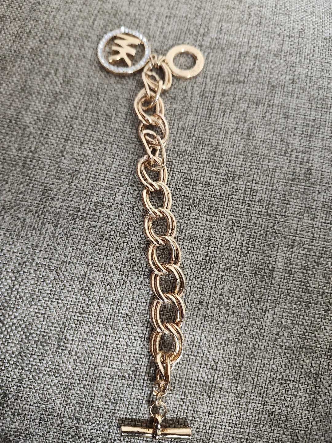 Michael Kors MK Logo Charm Bracelet Gold Tone - photo 2