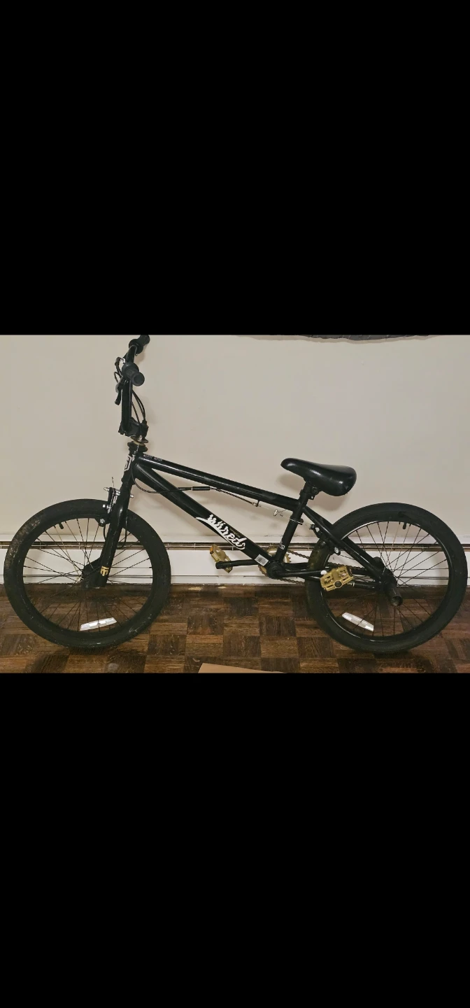 Wired Freestyle BMX Bike