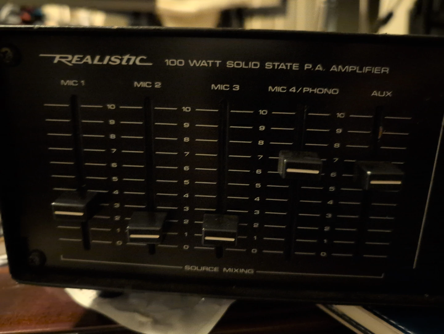 Realistic MPA-90 100 Watt Solid State P.A. Amplifier - photo 2