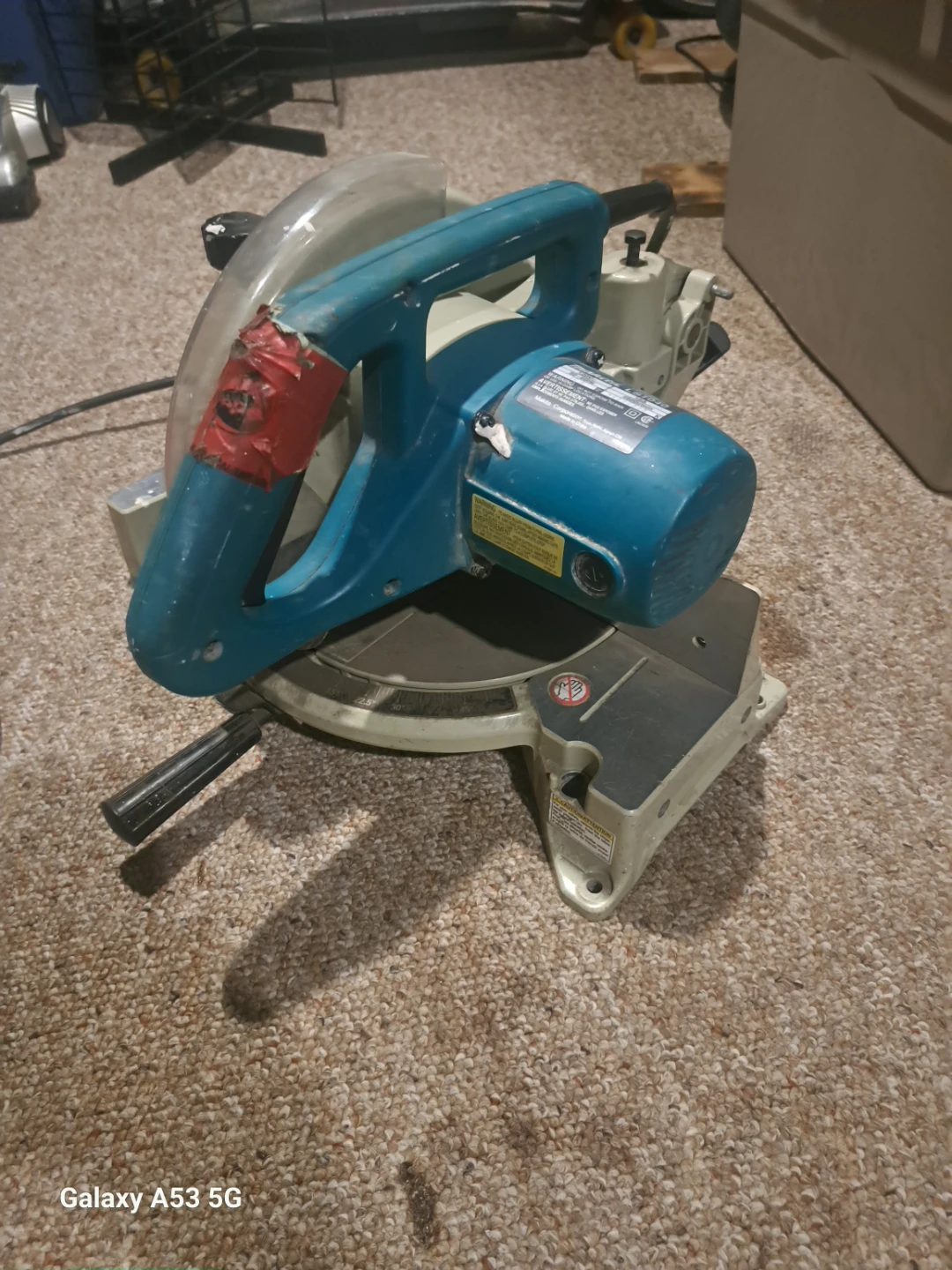 Makita Miter Saw - photo 2