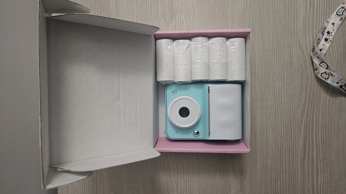 Digital Print Camera with rolls - photo 4
