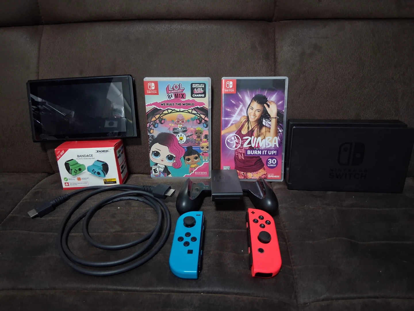 Nintendo Switch Console w/ Games & Accessories - photo 2