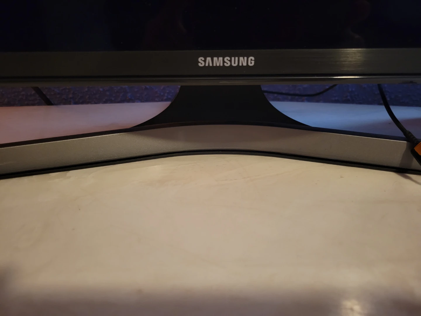 Samsung smart TV 4k 43 inch - photo 3