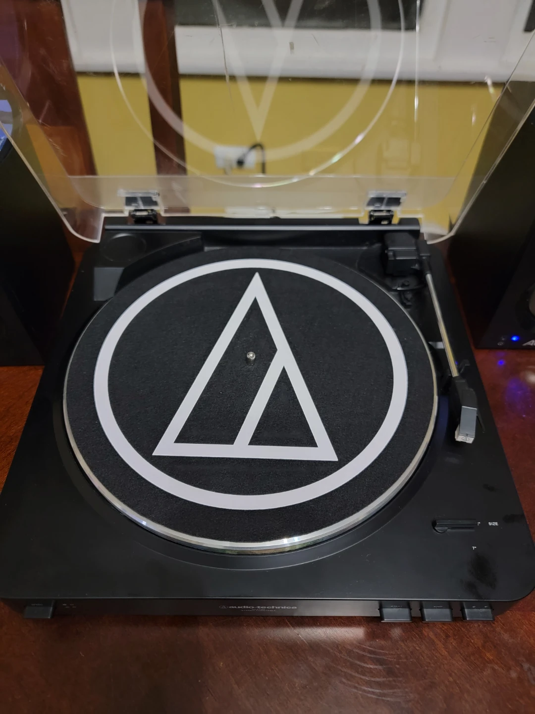 Audio Technica AT-LP60 Turntable