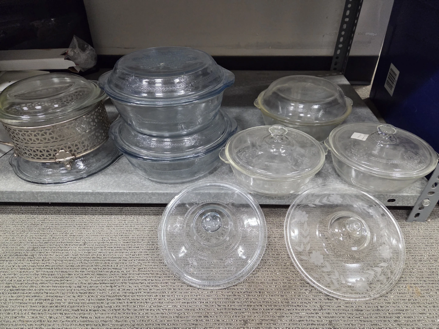 Vintage Clear Glass Pyrex Bowls with Lids - photo 4