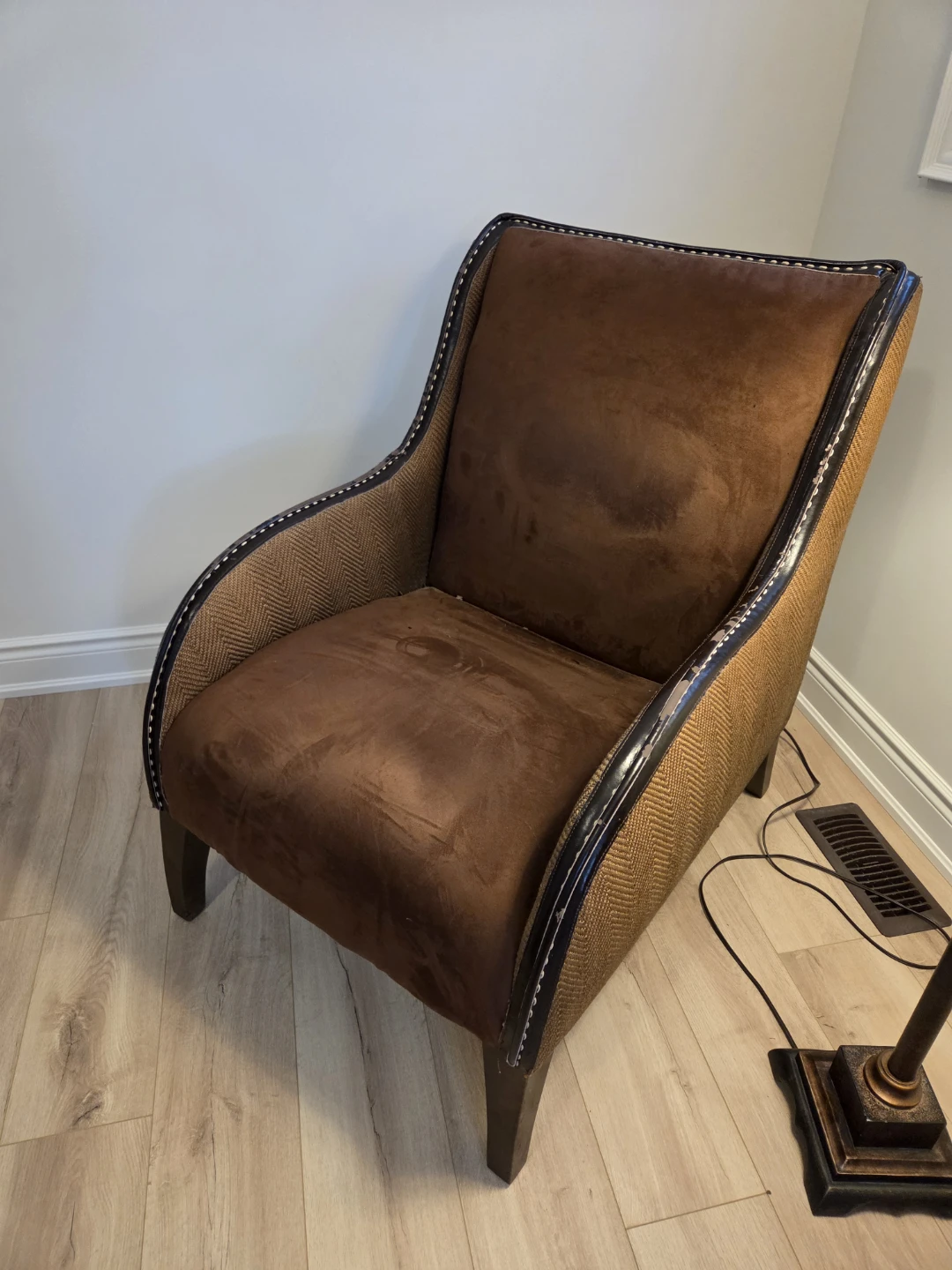 Brown Accent Armchair - photo 2