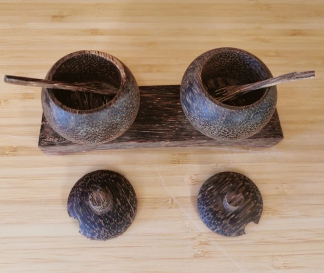 Wooden Salt and Pepper Bowls with Spoons - photo 5
