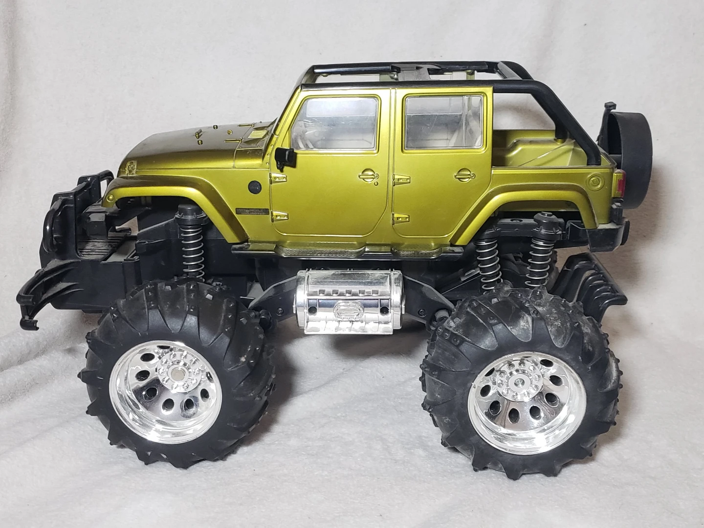 Jeep Wrangler Fastlane Remote Control Car - photo 3