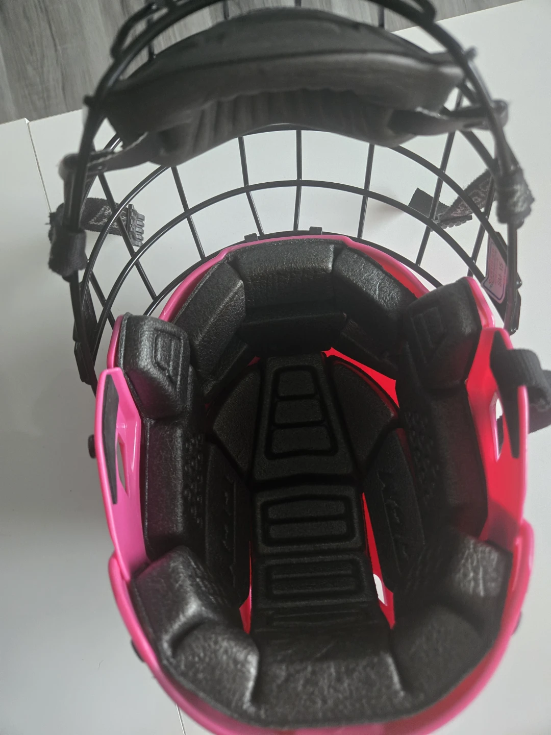 CCM 04 XS Hockey Helmet - Pink - photo 3