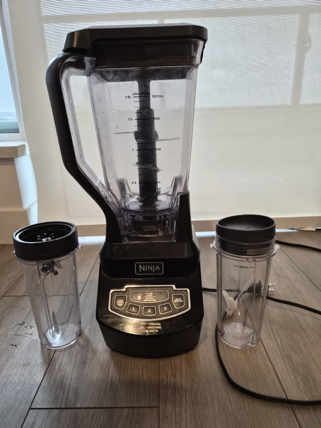 Ninja Professional Blender 1100 Watts - photo 2