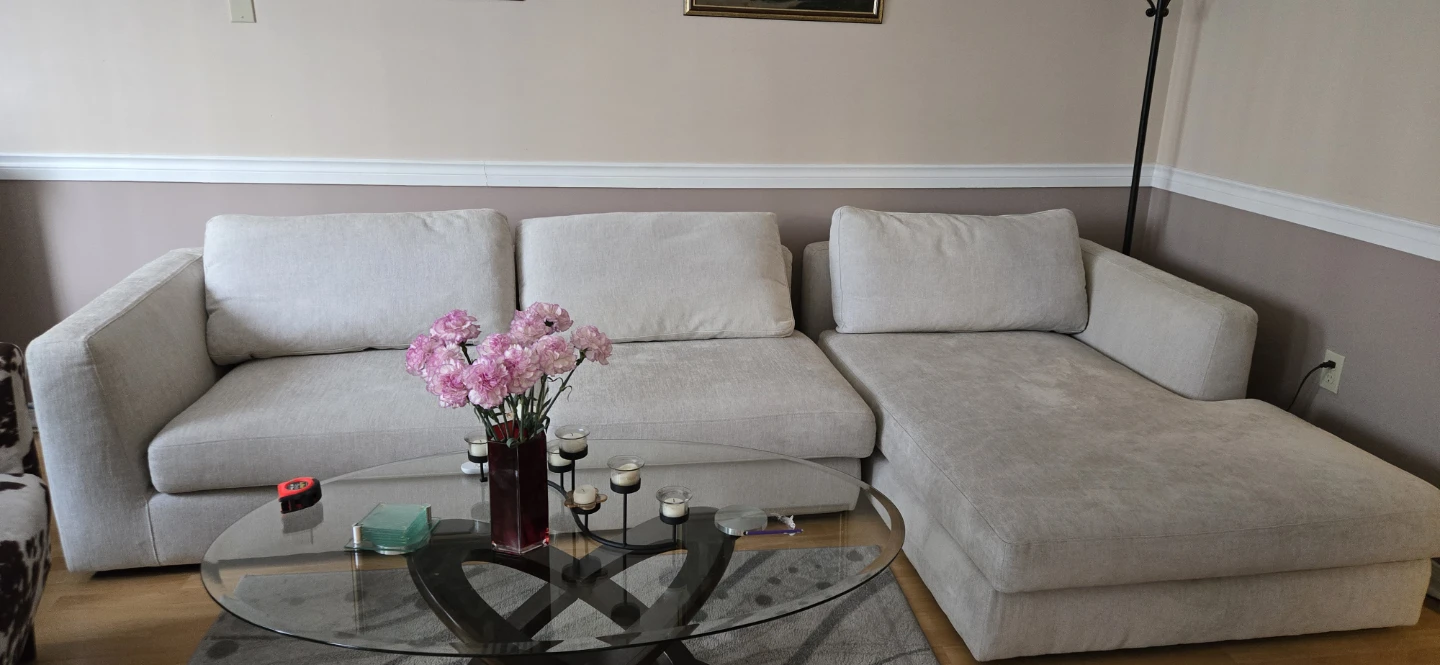 Cello 2-Piece Sectional Sofa