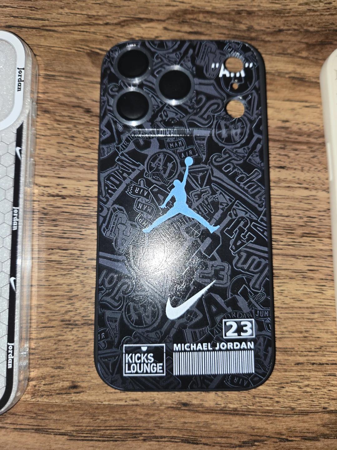 Nike Air Jordan iPhone Case Free screen protector iphone 17 case - photo 4