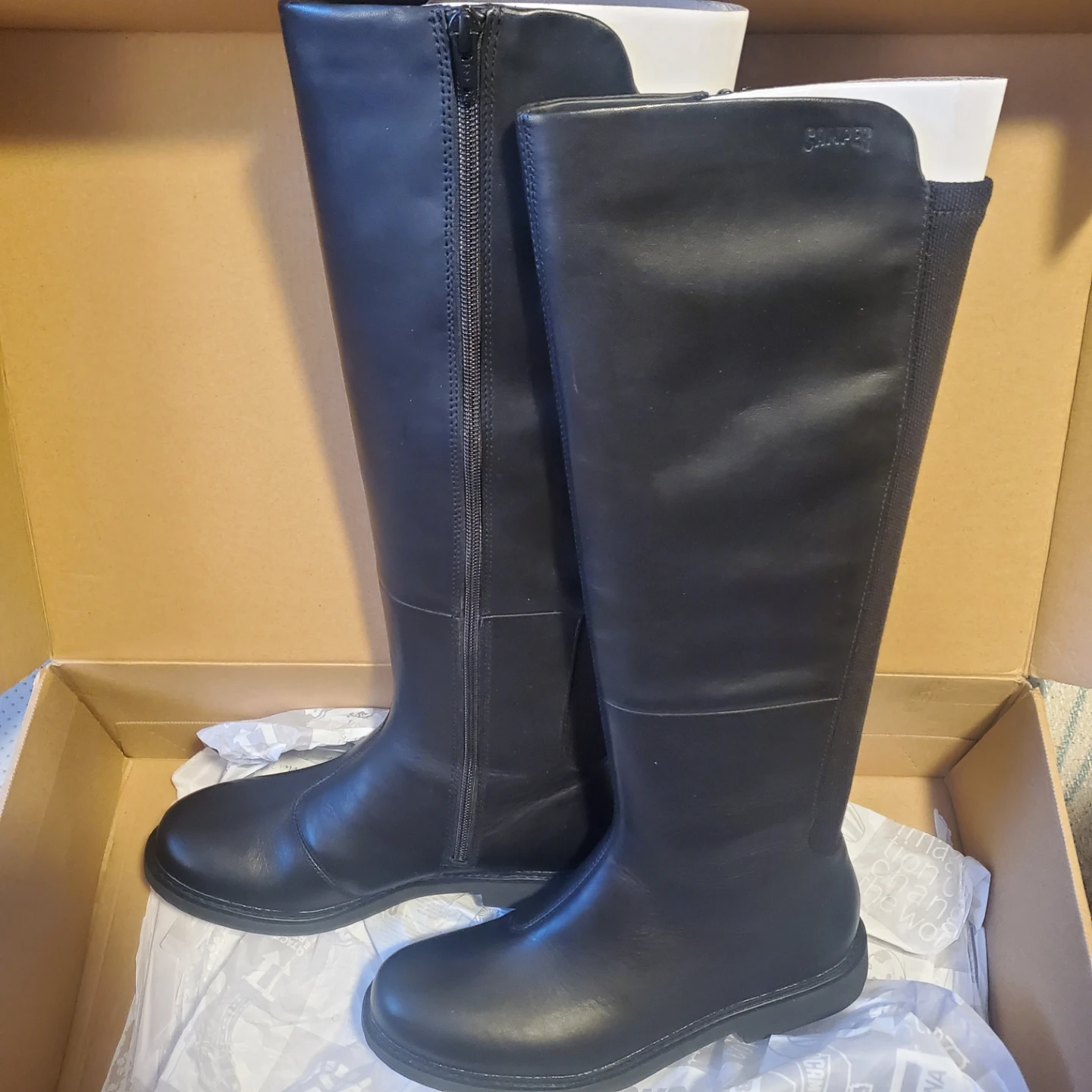 Camper Neuman Black Leather Boots - US 8 - photo 3