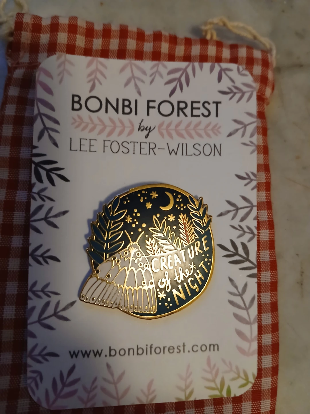 🥕Bonbi Forest Creature of the Night Pin - photo 3