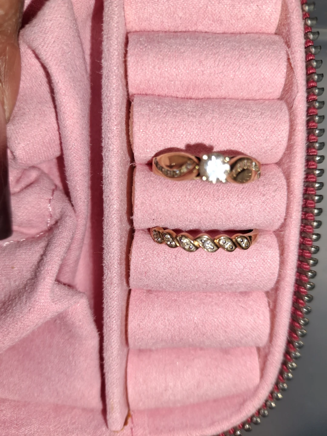 Gold wedding band set with diamonds - photo 3