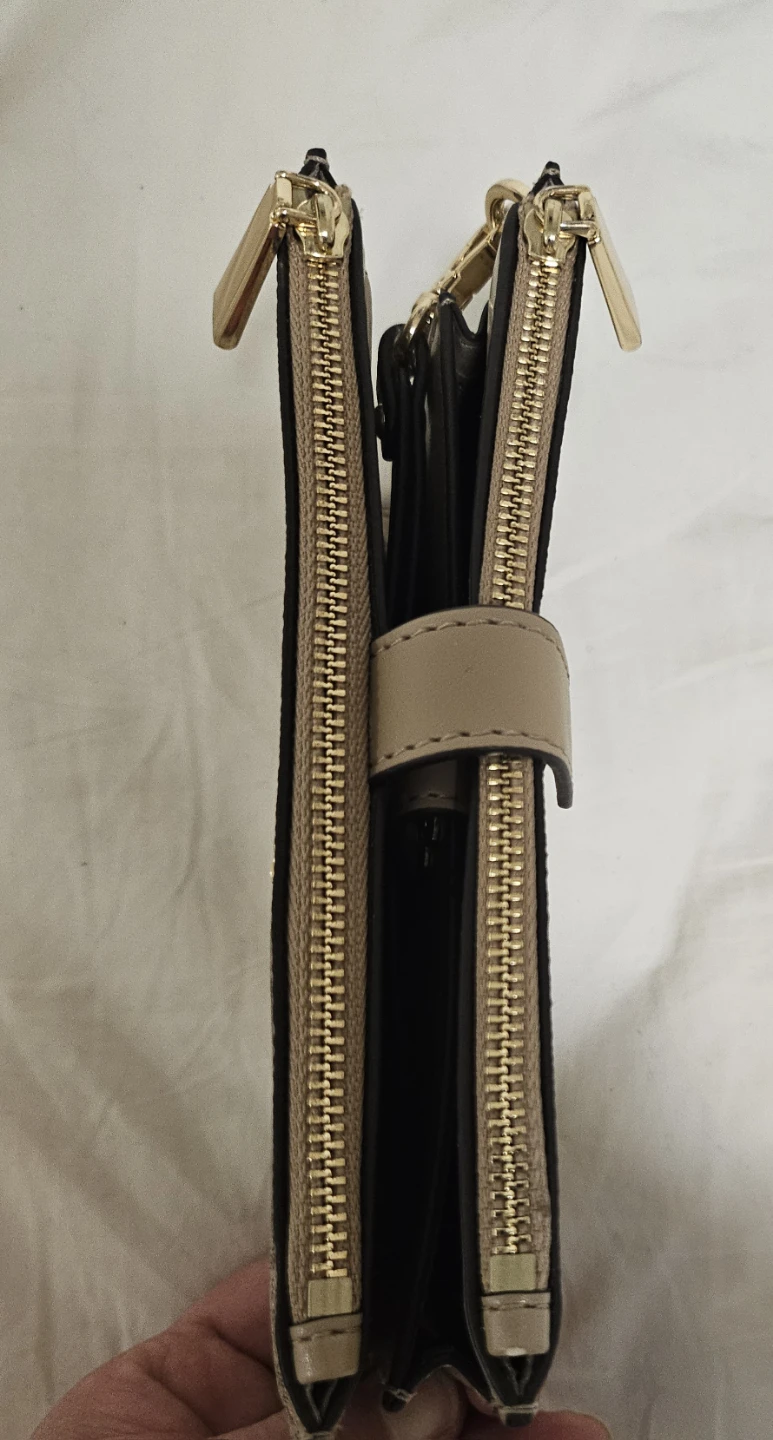 michael kors wristlet wallet - photo 5