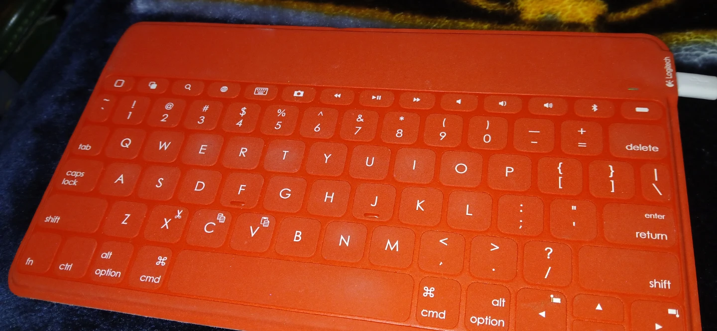 Logitech Orange Keyboard