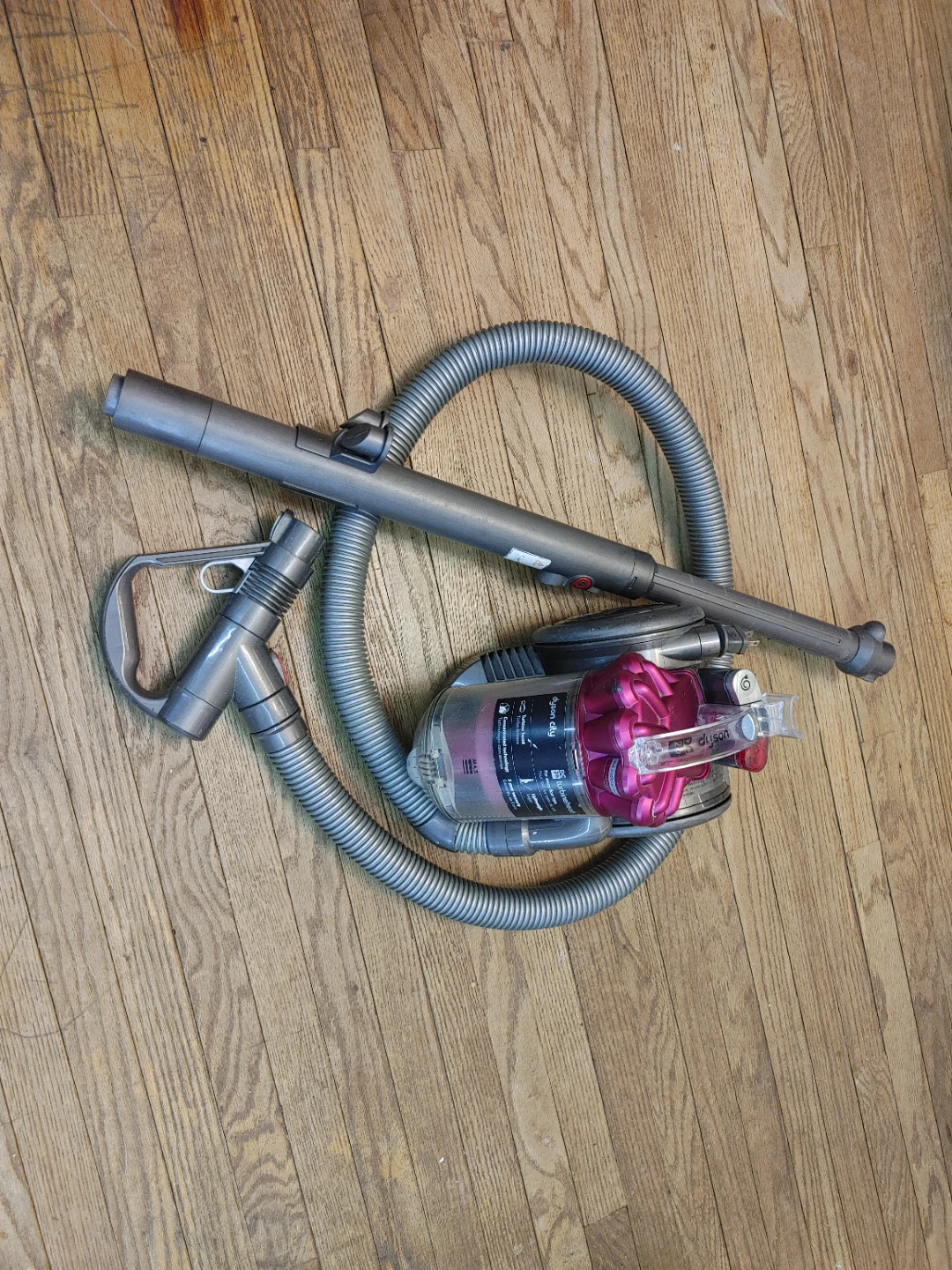 Dyson City DC26 Turbinehead Vacuum - photo 3