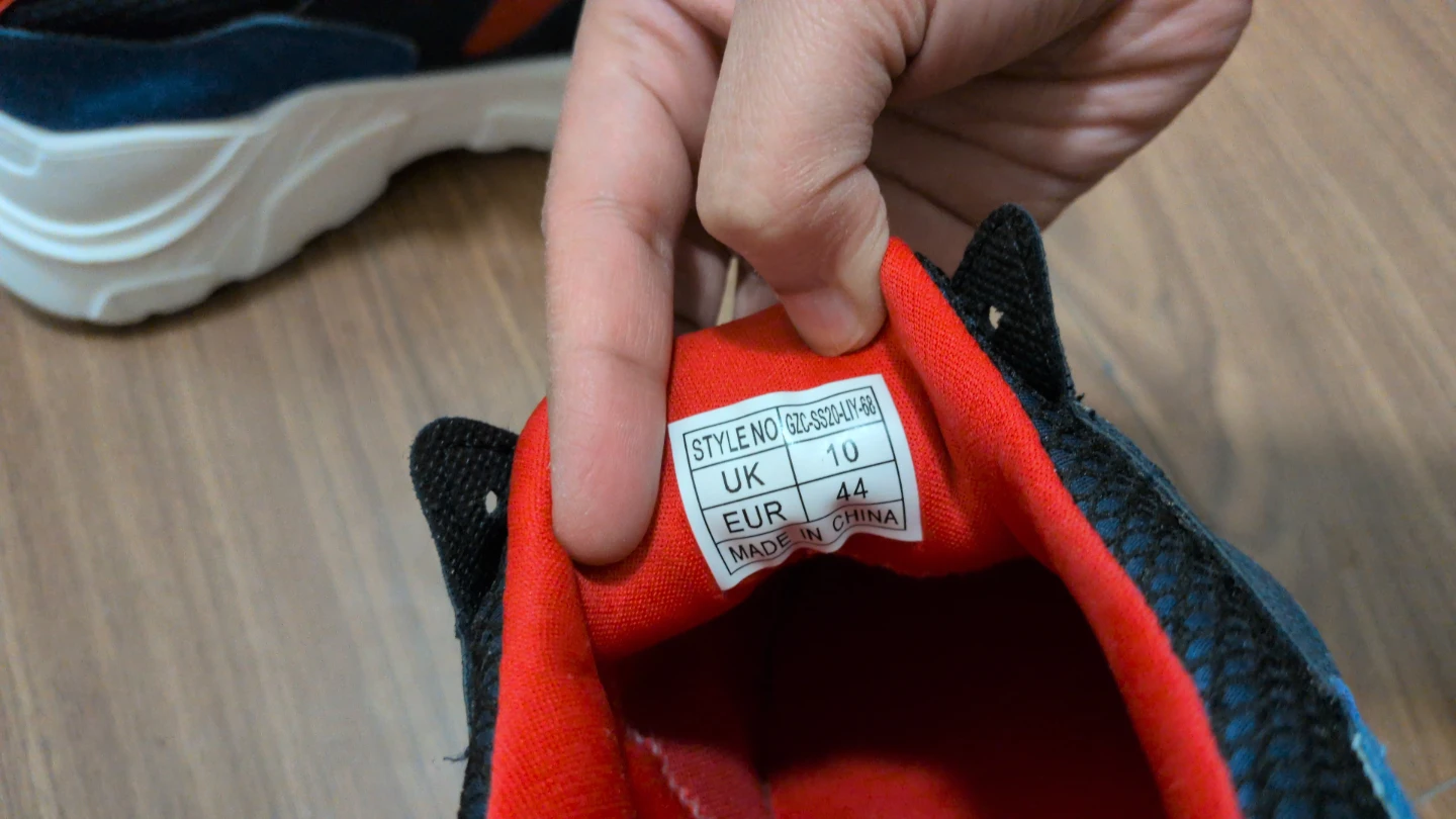 Brand New Men's Sneakers size 10.5 - photo 3