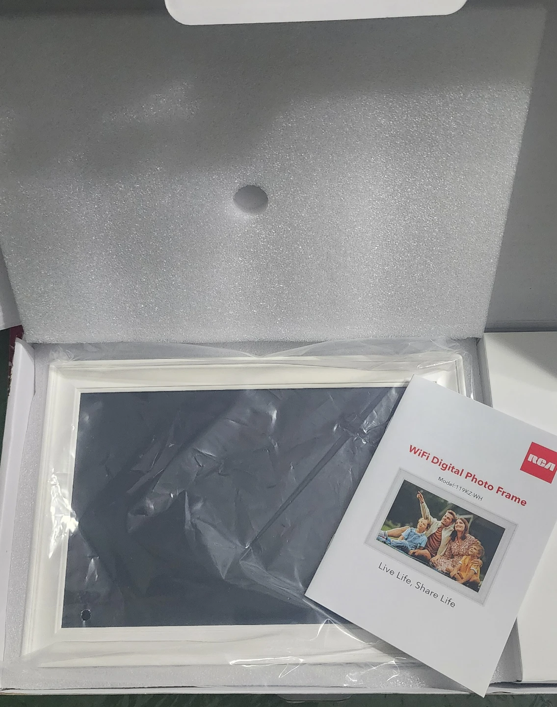 RCA WiFi Digital Photo Frame 119KZ-WH - photo 2